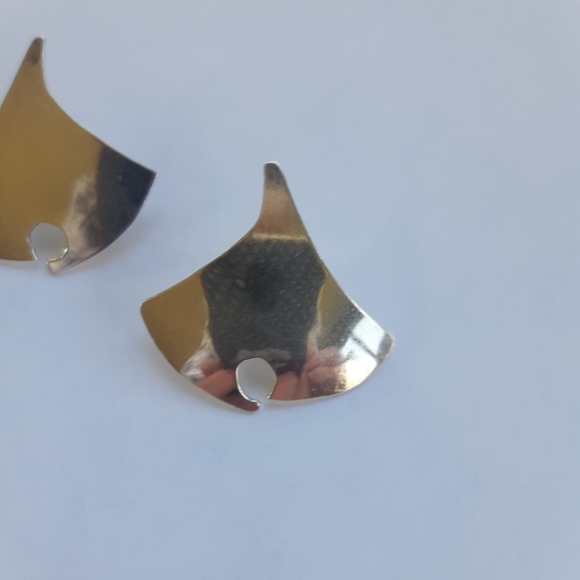 Handmade Sterling Silver Modern Abstract Earrings - Picture 4 of 6